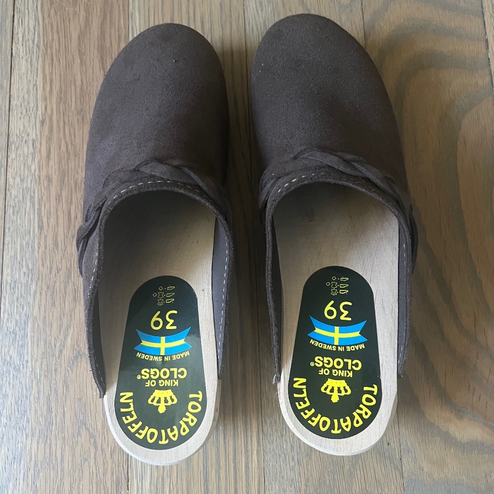 Torpatoffeln brown suede clogs, women, size 39